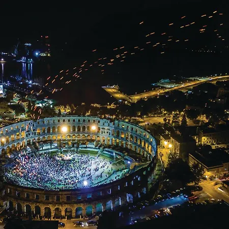 펜션 In With Kitchen *