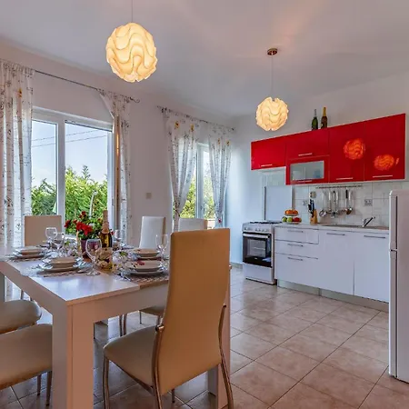 In With Kitchen Holiday home
