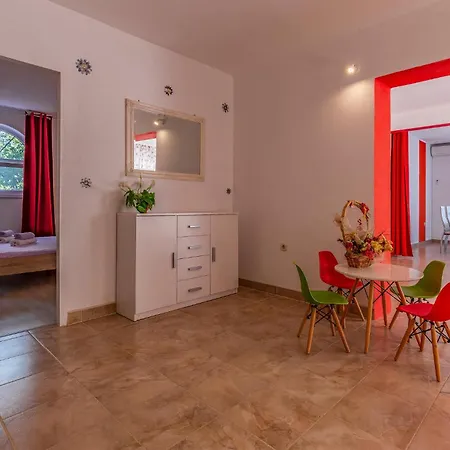 Holiday home In With Kitchen