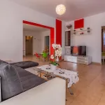 In With Kitchen